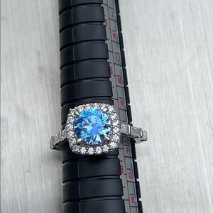 Blue Halo Round Center Stone Ring - Women's Silver Fashion Ring 925 silver
